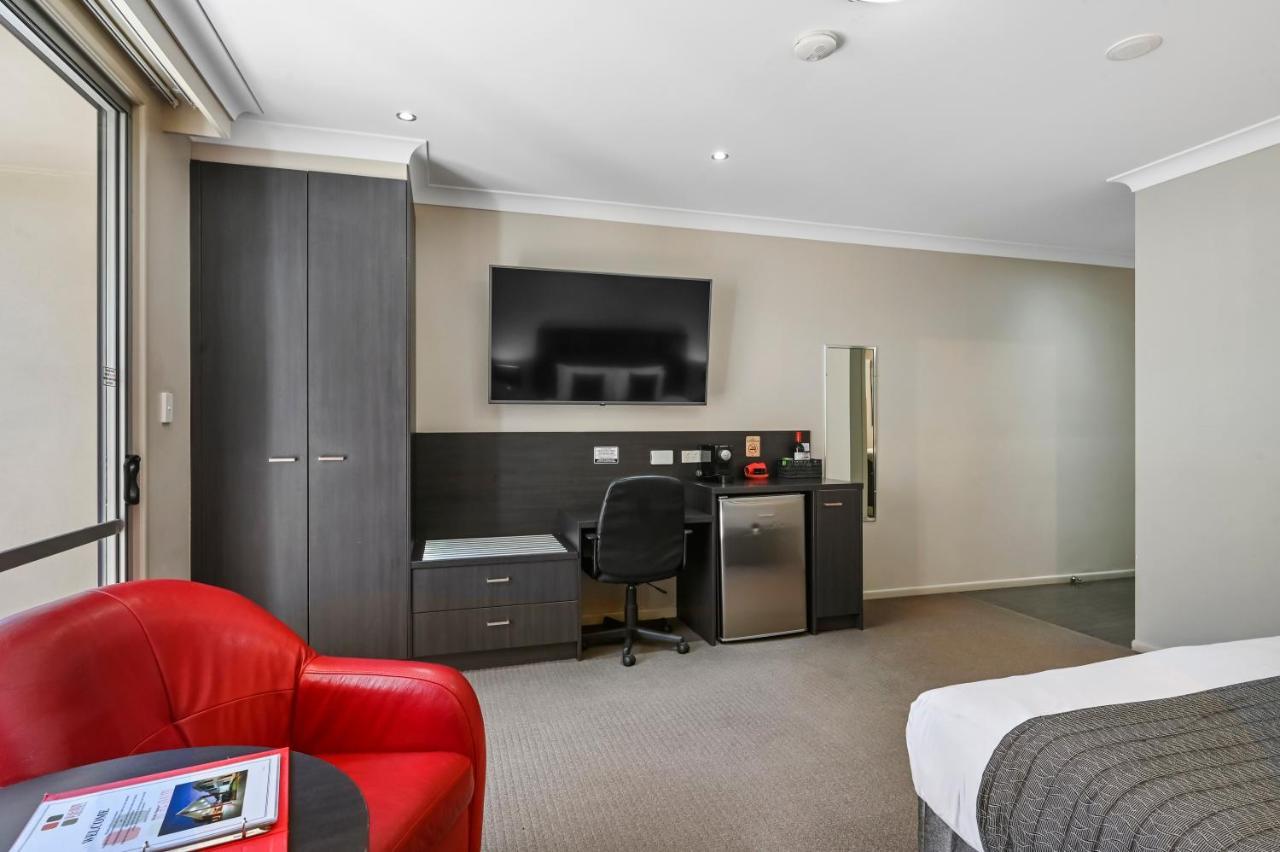 Hotel Platinum International Toowoomba Exterior foto