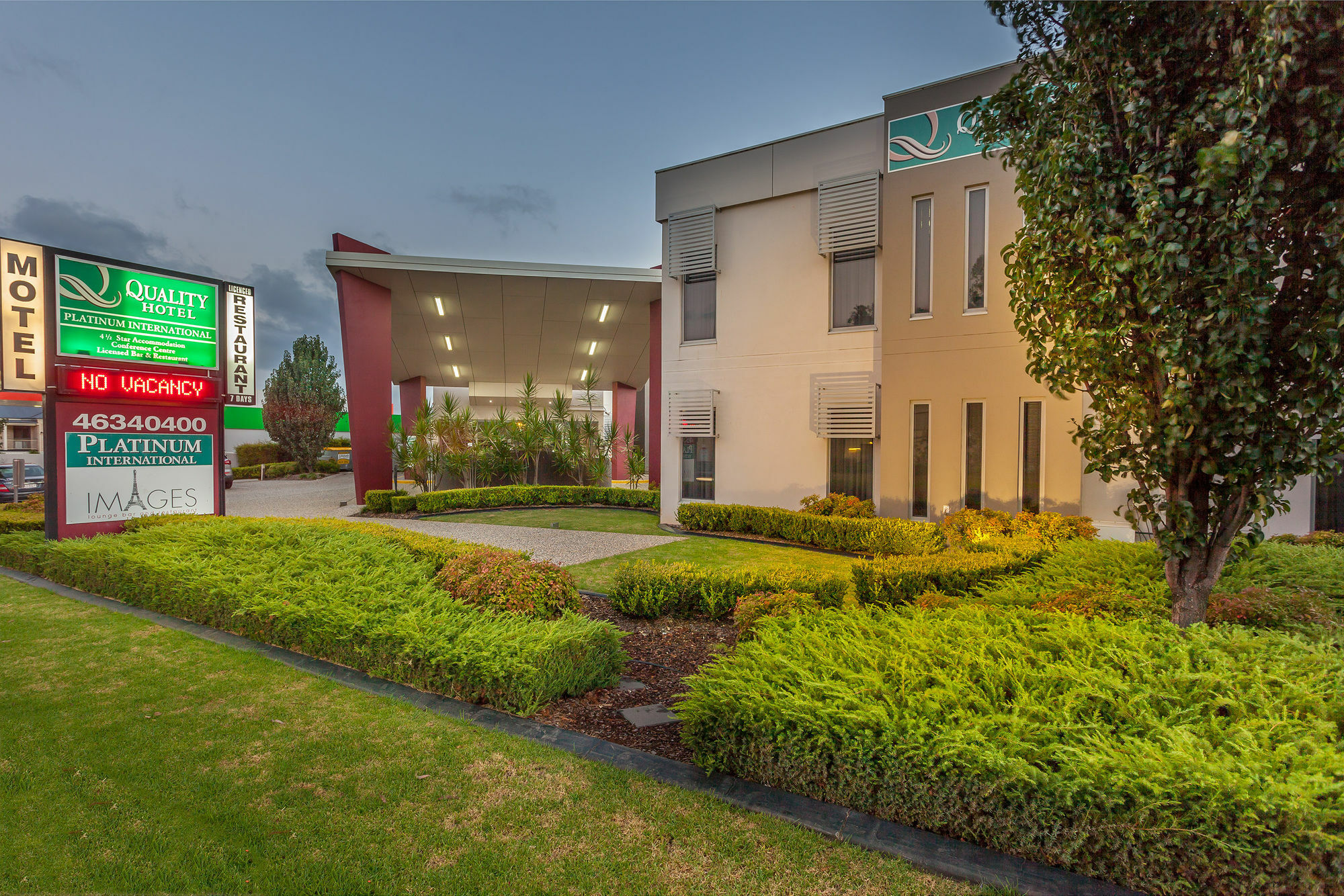 Hotel Platinum International Toowoomba Exterior foto